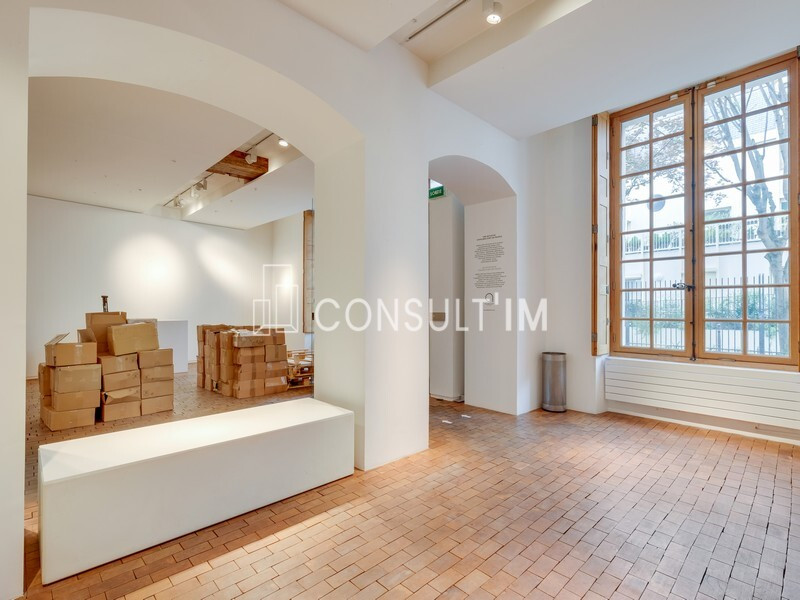 Quartier les Archives, boutique de 203 m²