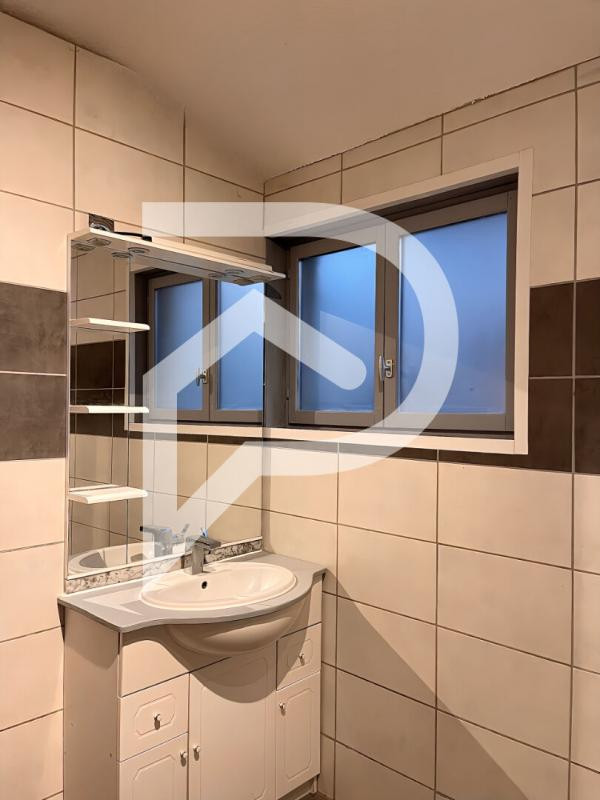 Immeuble Roanne  4 appartement  211.42 m2