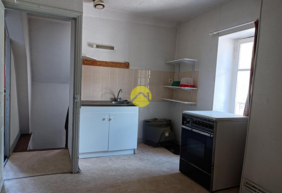 LOCAL COMMERCIAL ET LOGEMENT