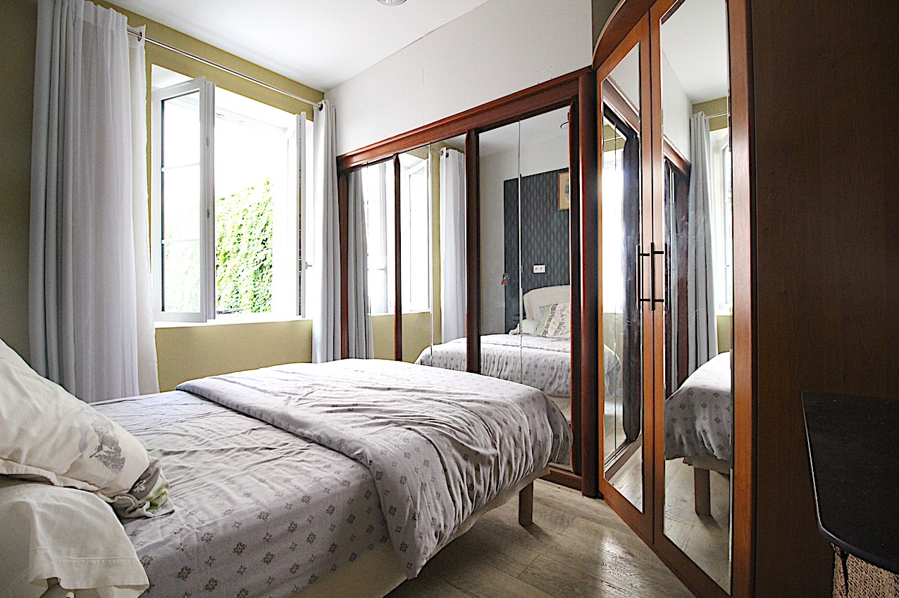 Paris 18e / Limite 17e — Idéal Cabinet Médical ou Paramédical (2 à 3 praticiens) — 450 000 €