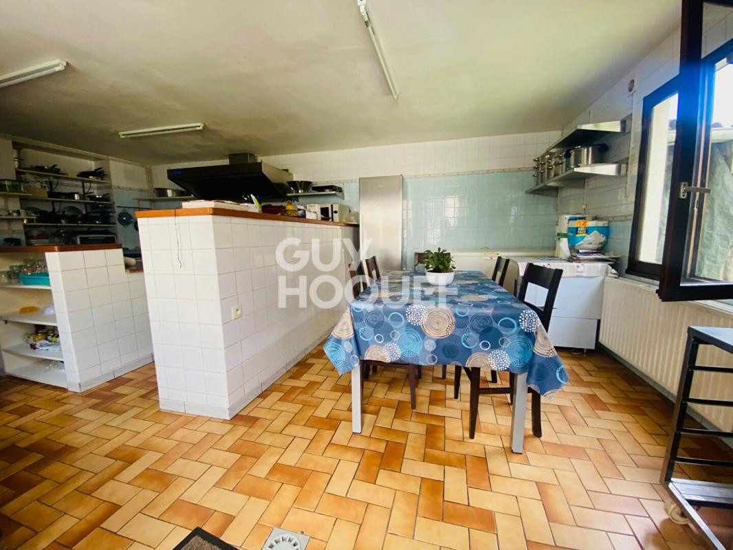 VENTE : Immeuble de 4 lots  294 m² ,  CENTRE VILLE à COMPIEGNE