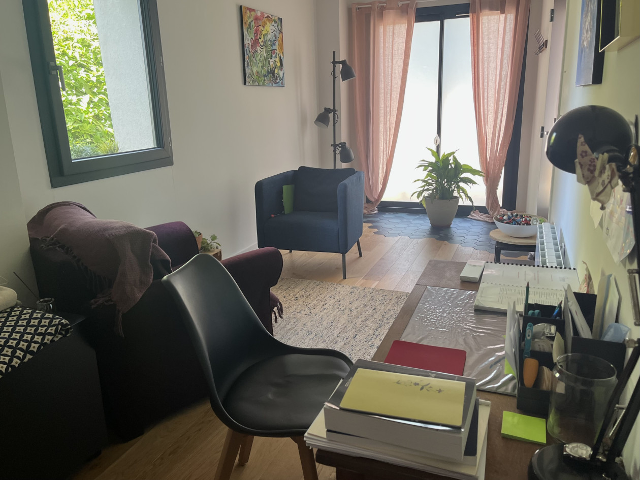 Location de bureau dans local paredical