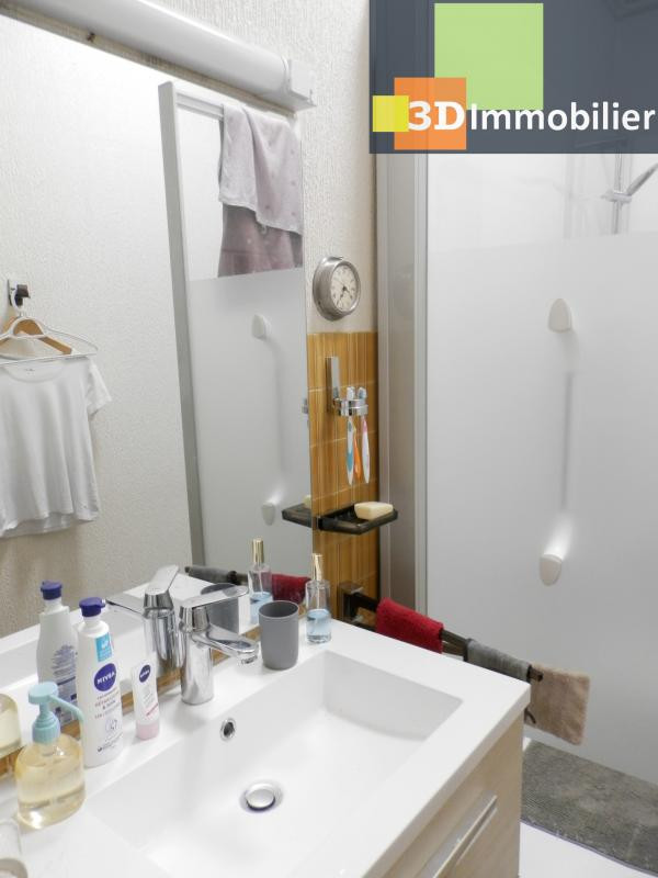 LONS-LE-SAUNIER (39), SPECIAL INVESTISSEURS : IMMEUBLE 9 logements LOUÉS + 4 garages