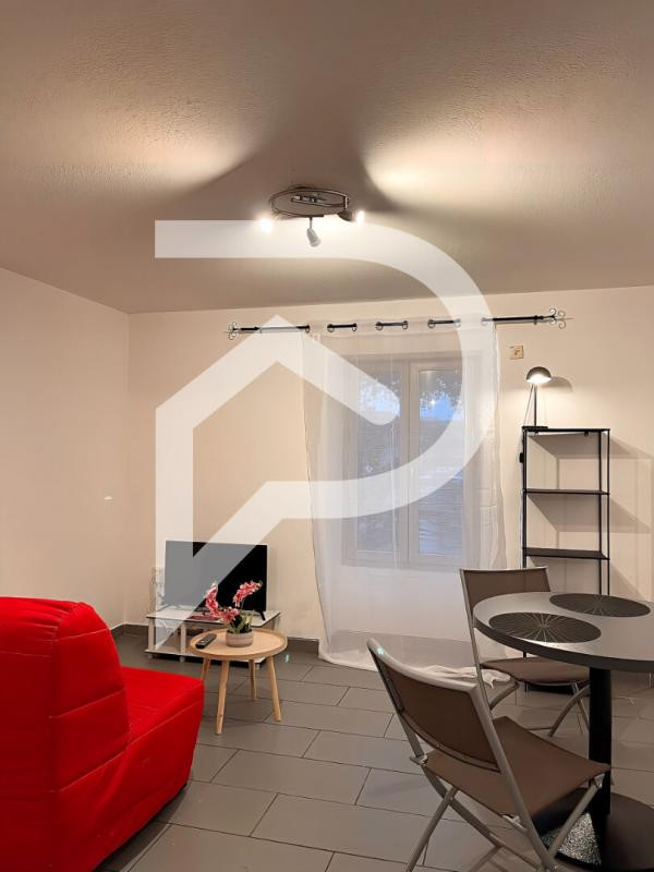Immeuble Roanne  4 appartement  211.42 m2