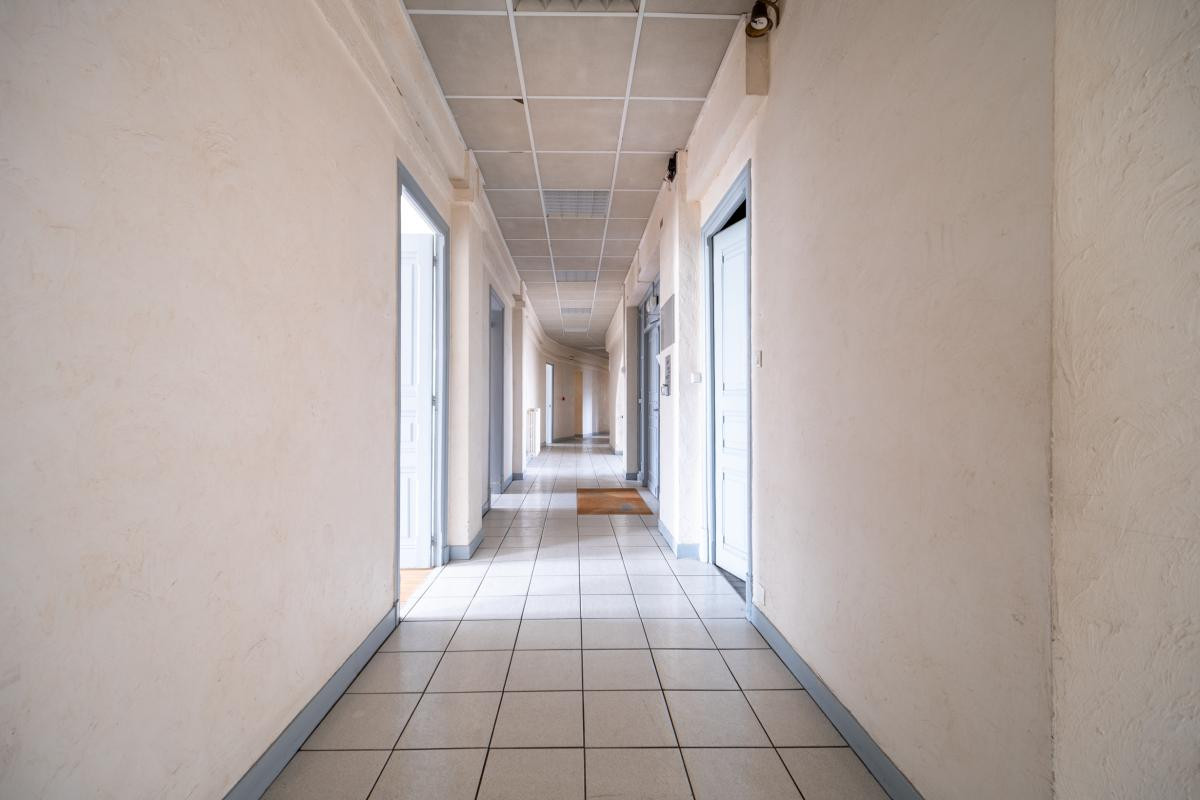 Immeuble de bureaux - 2e étage - Centre-ville de Tarbes