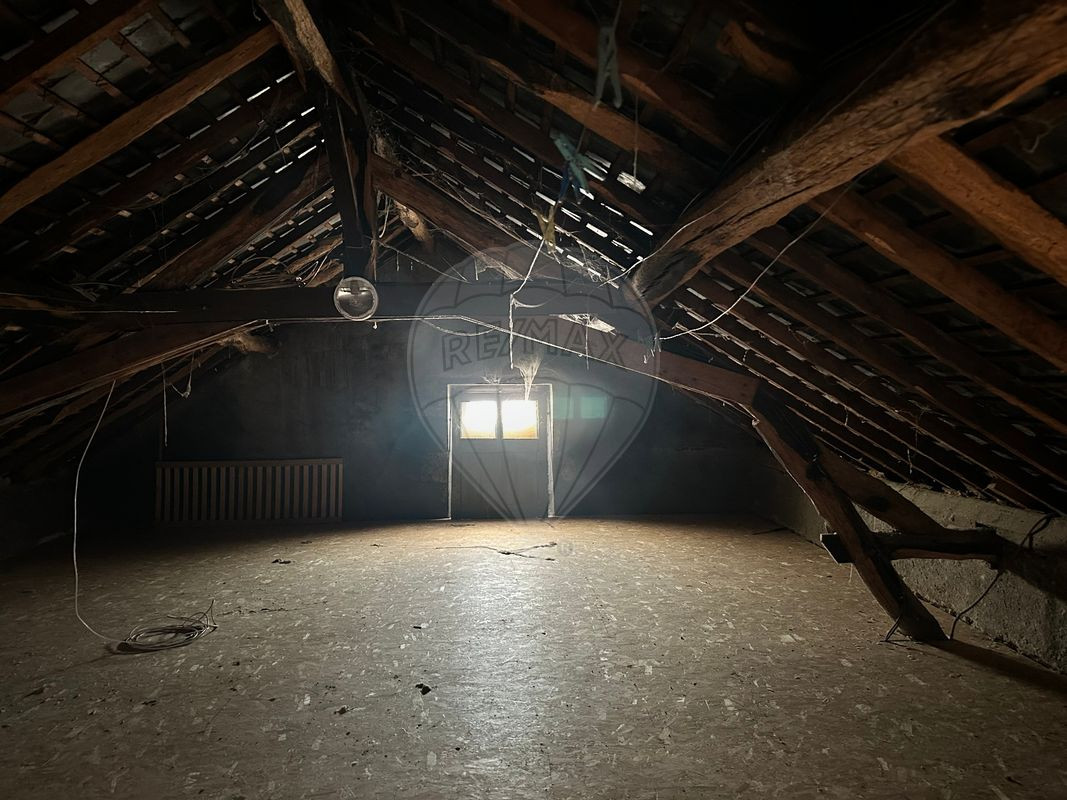 Immeuble 7 chambre(s) à vendre