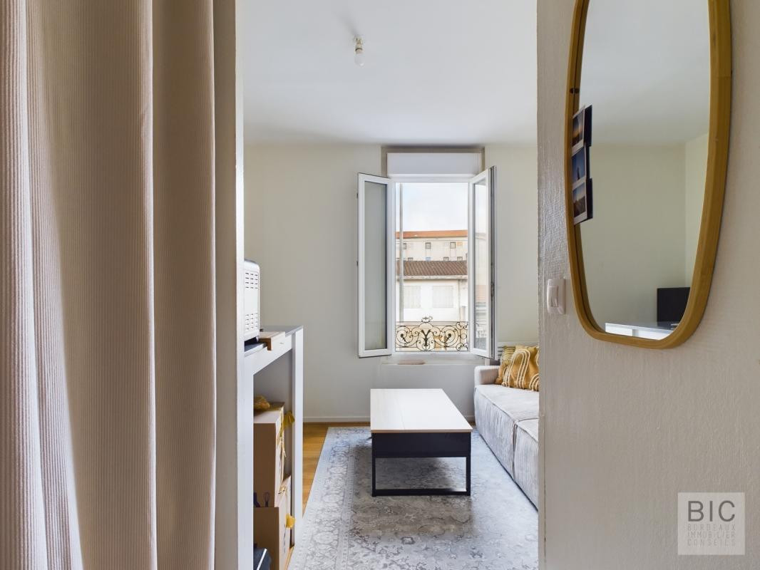 Immeuble monopropriété de 4 appartements avec chacun un jardin ou un balcon
