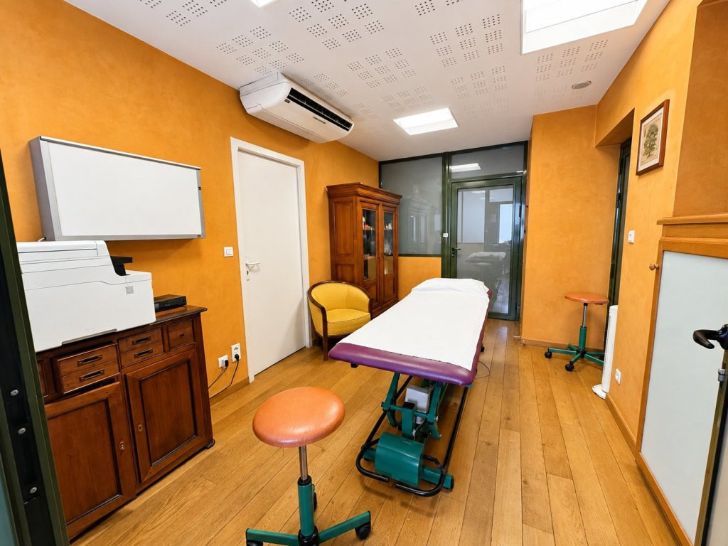 A VENDRE - CABINET MEDICAL