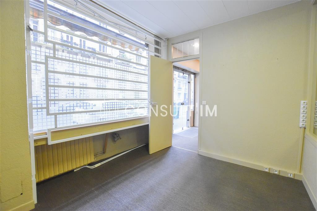 Boutique à vendre dans le 15ème arrondissement