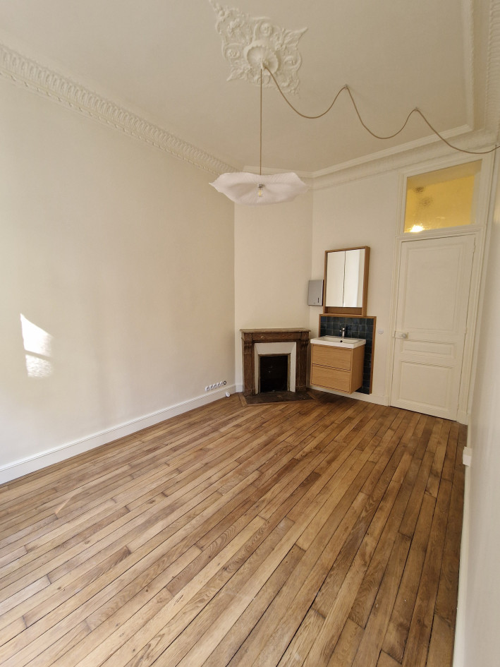 Location cabinet Paris 14e