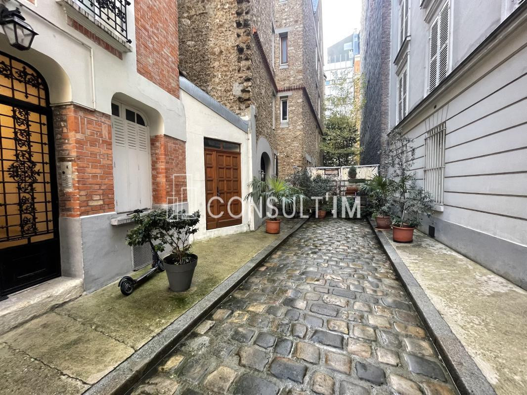 Bureau à vendre - Avenue de Lowendal - 28m²