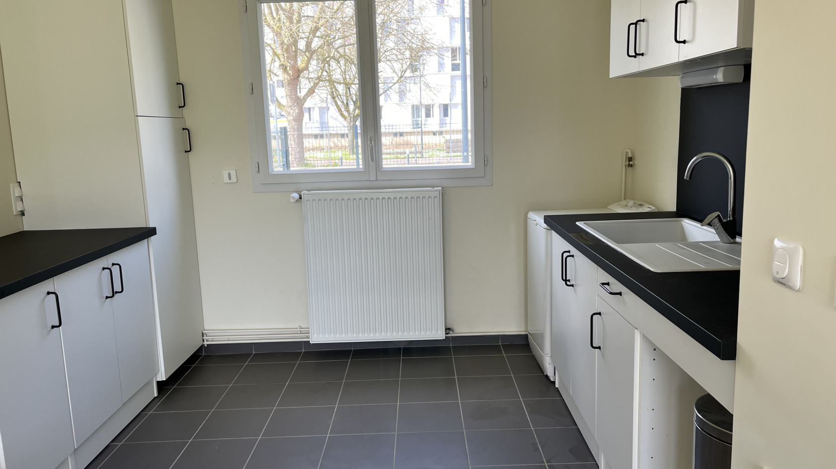 CABINET MEDICAL & PARAMEDICAL, ZFU EVREUX