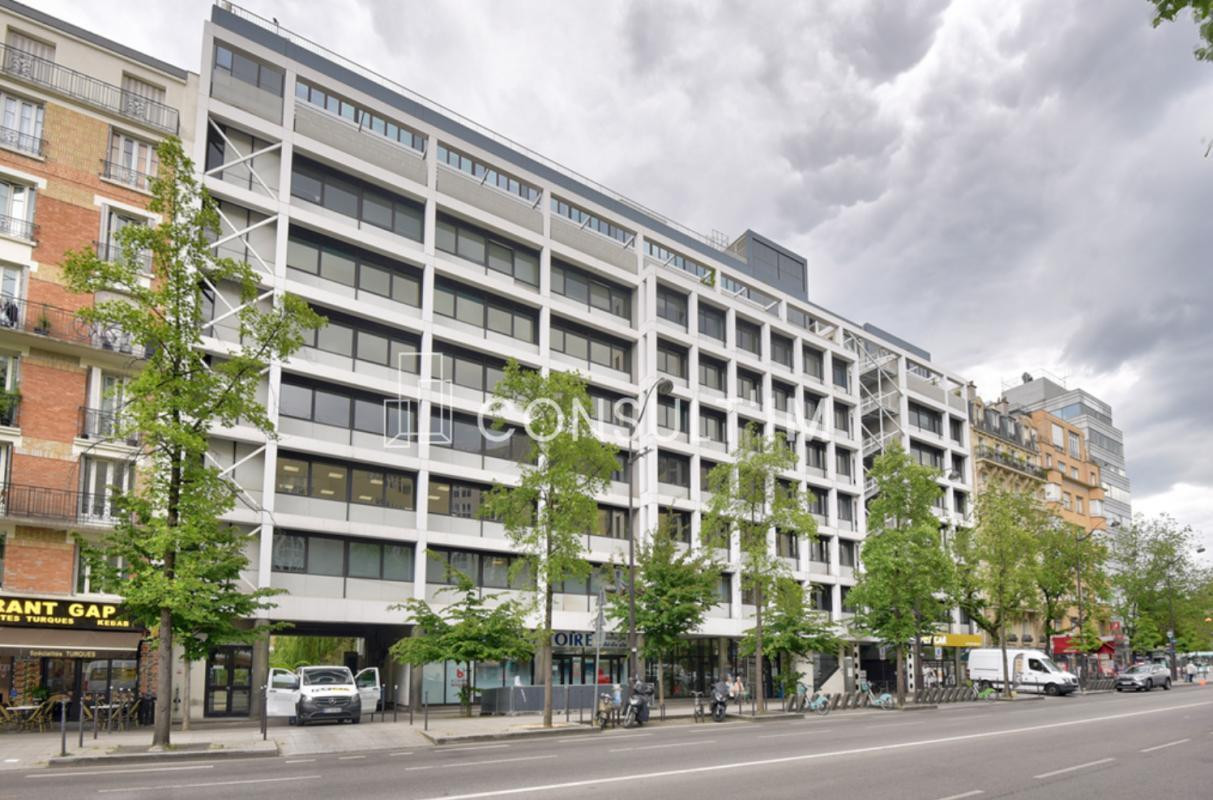 Porte d'Italie - environnement commerçant - locaux traversants et modulables