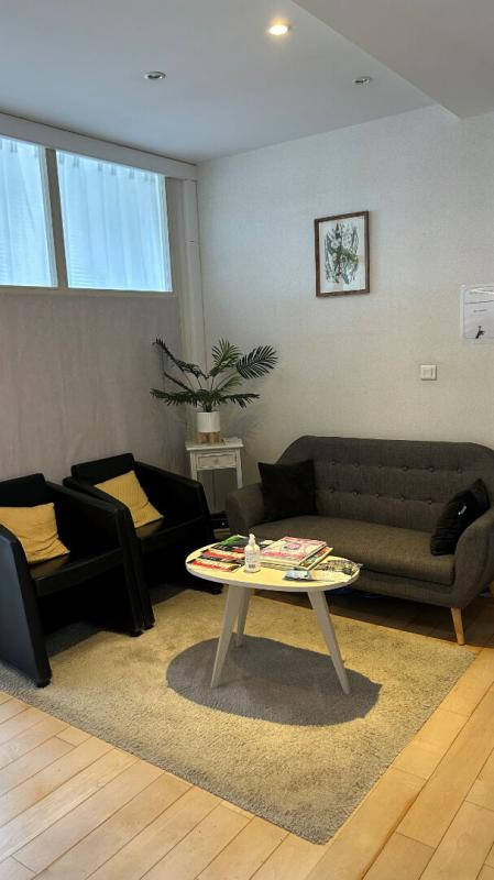 A LOUER LOCAL PROFESSIONNEL SAINT MALO GARE
