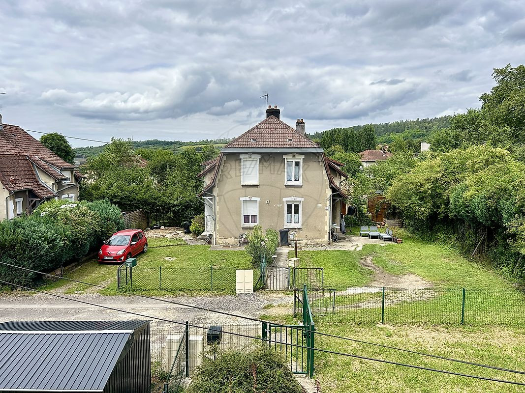 Immeuble 2 chambre(s) à vendre