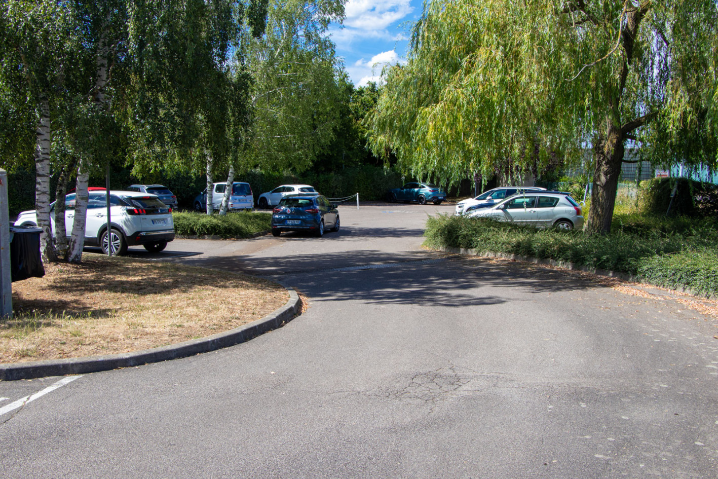 🏥 Cabinet médical 25 m² à louer – Secrétariat & parking inclus