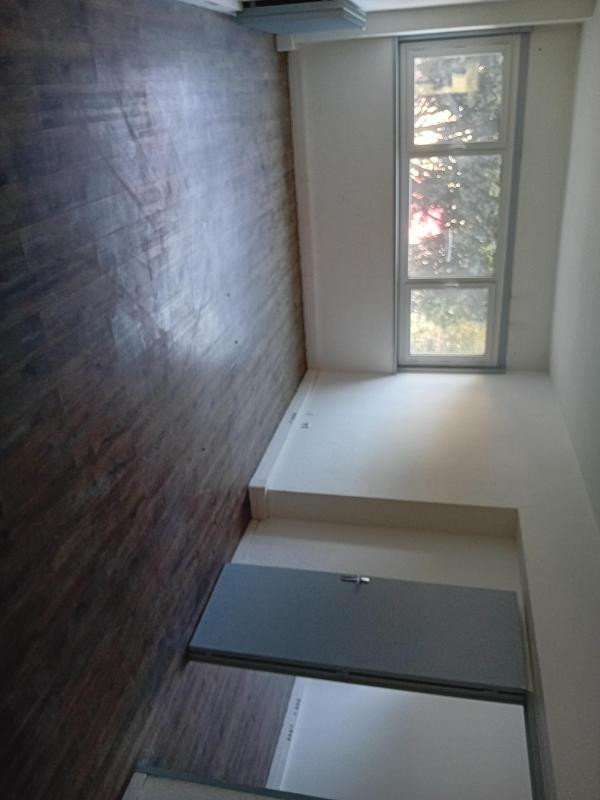 SANS FRAIS - Local Professionnel 97m² - Michelet / Prado