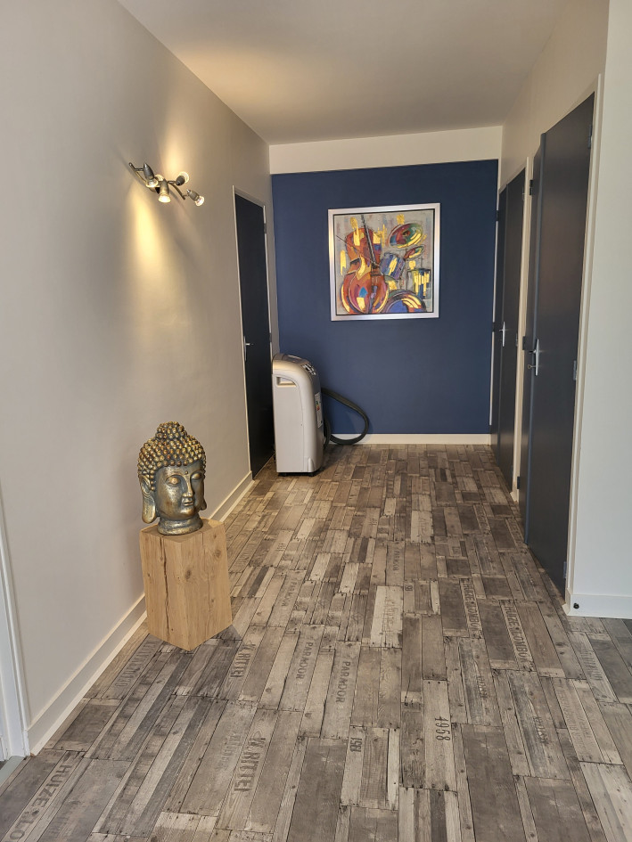 local pour kinesithérapeute à louer dans cabinet de groupe
