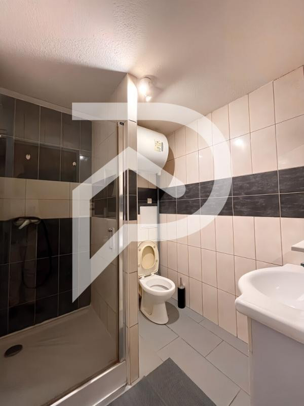 Immeuble Roanne  4 appartement  211.42 m2