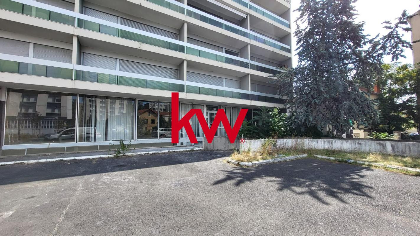 Bureaux CLERMONT-FERRAND 173.8 m2