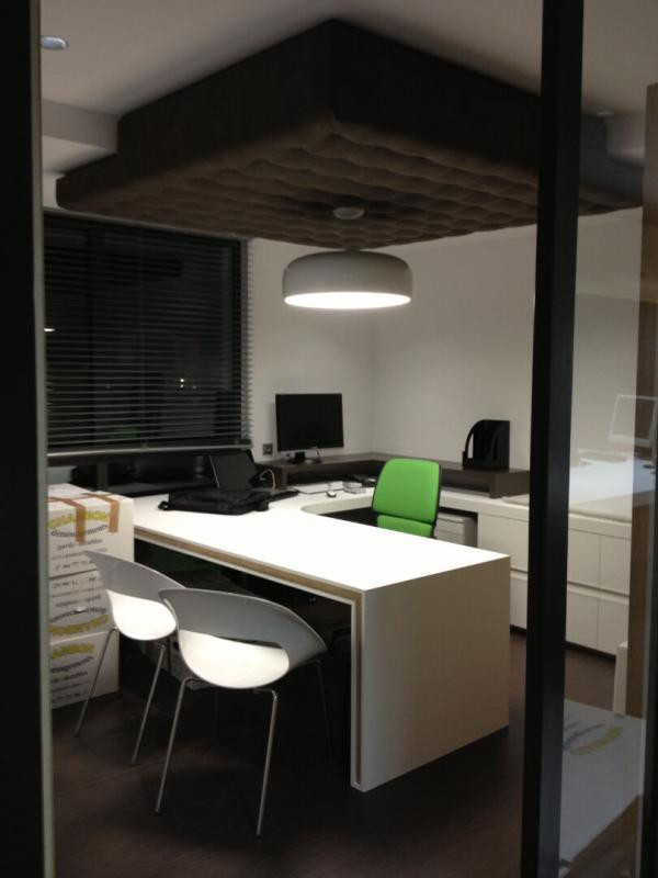 Local professionnel ROANNE - 180.80 m2