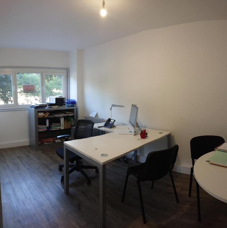 SANS FRAIS - Local Professionnel 97m² - Michelet / Prado