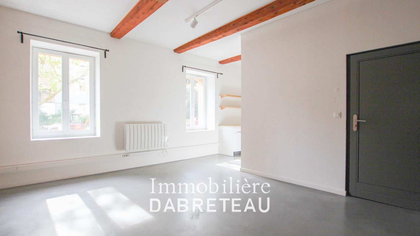 LOCAL EXCEPTIONNEL - CALUIRE