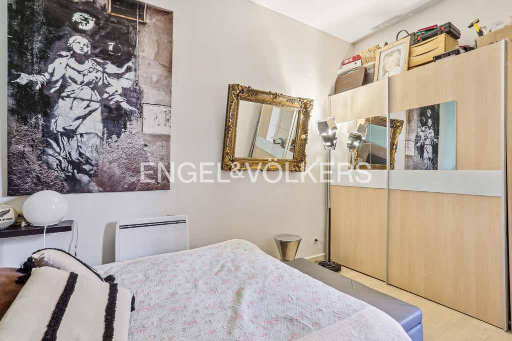 Batignolles-Mairie du 17e - Appartement-local 3 pièces 65m²