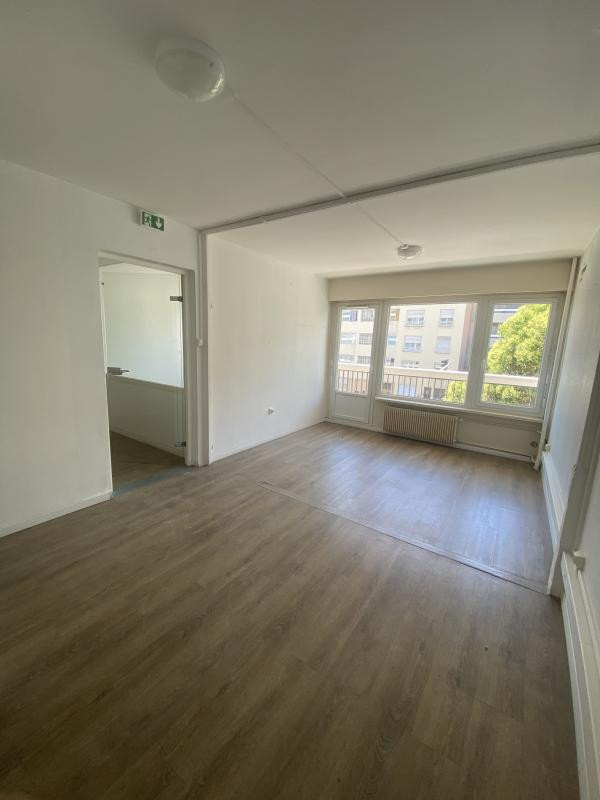 SANS FRAIS - LOCAL 90m² MAZARGUES