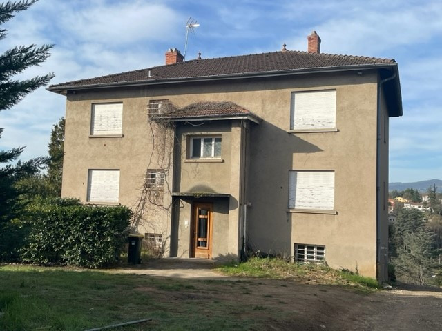 centre de CHARBONNIERES LES BAINS - REZ DE JARDIN TYPE 2