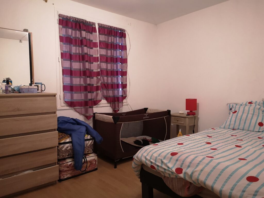 A VENDRE immeuble avec commerce et 4 appartements 28 110 LUCE
