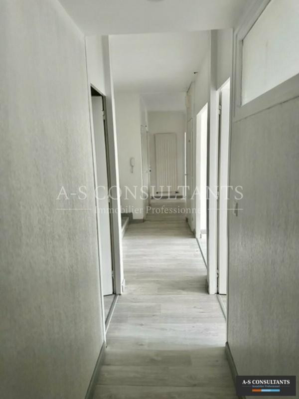 LOCAL PROFESSIONNEL A VENDRE
