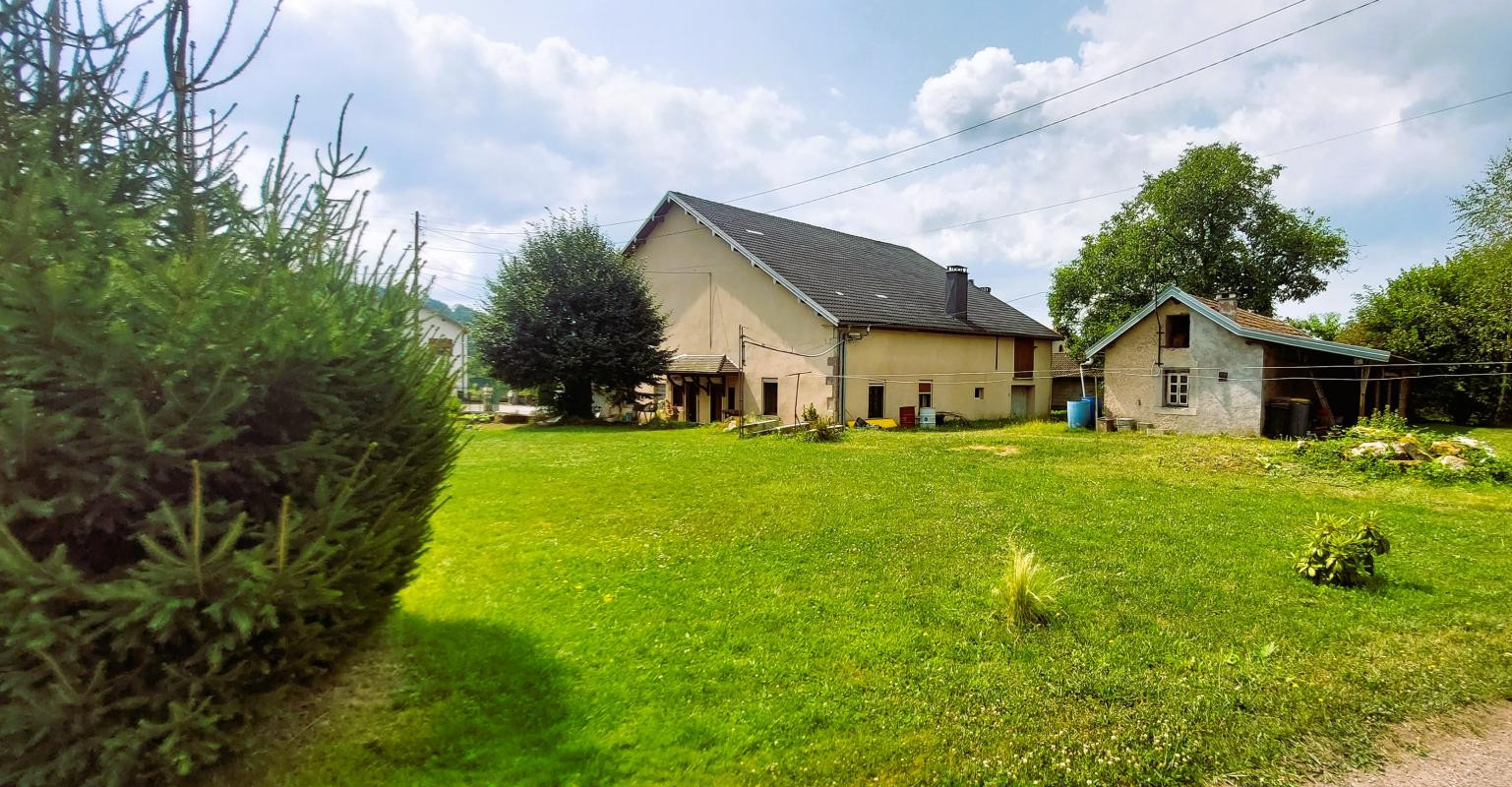 130KM de BALE/SAINT LOUIS - 1000 ETANGS - ANCIENNE FERME 200 M² HAB. - DEPENDANCES - Village 350hab. (350)