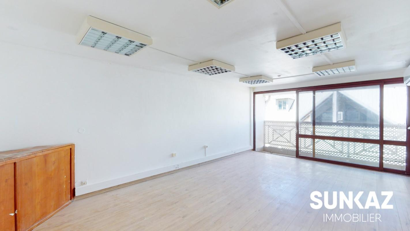 Local commercial Saint Pierre 345m2