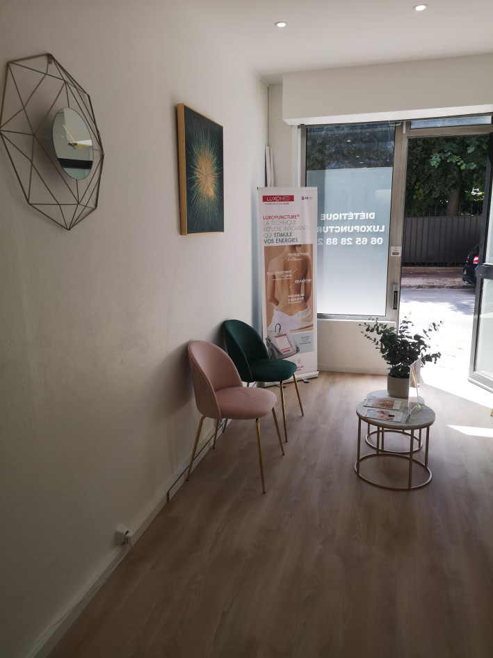 Local professionnel à Vanves