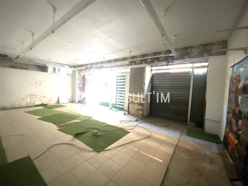 'A louer en location pure, boutique de 113 m²