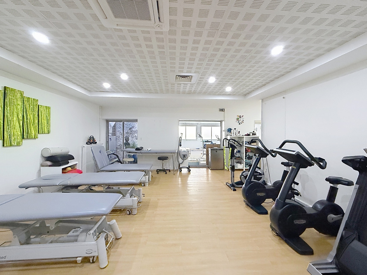 Local professionnel 300 m² – Castelsarrasin – Idéal pôle médical / paramédical