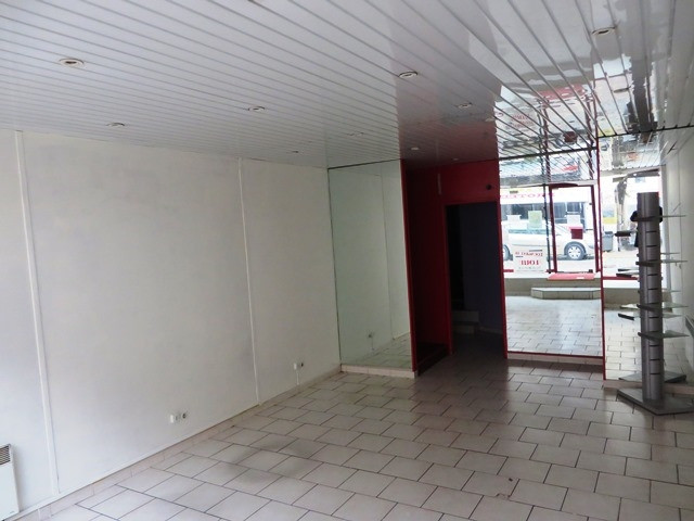Local professionnel  34m² BOURGES