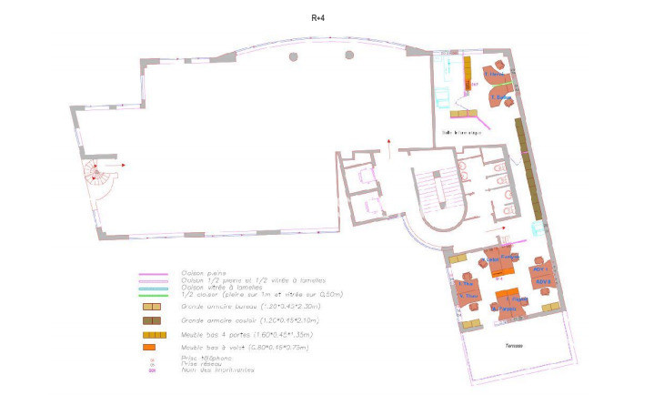 A louer bureaux rénovés et lumineux