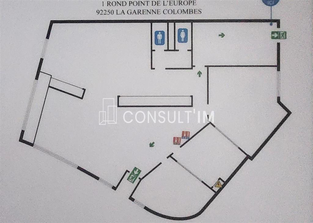 A louer bureaux en bon état à la frontière entre Courbevoie et La Garenne Colombes