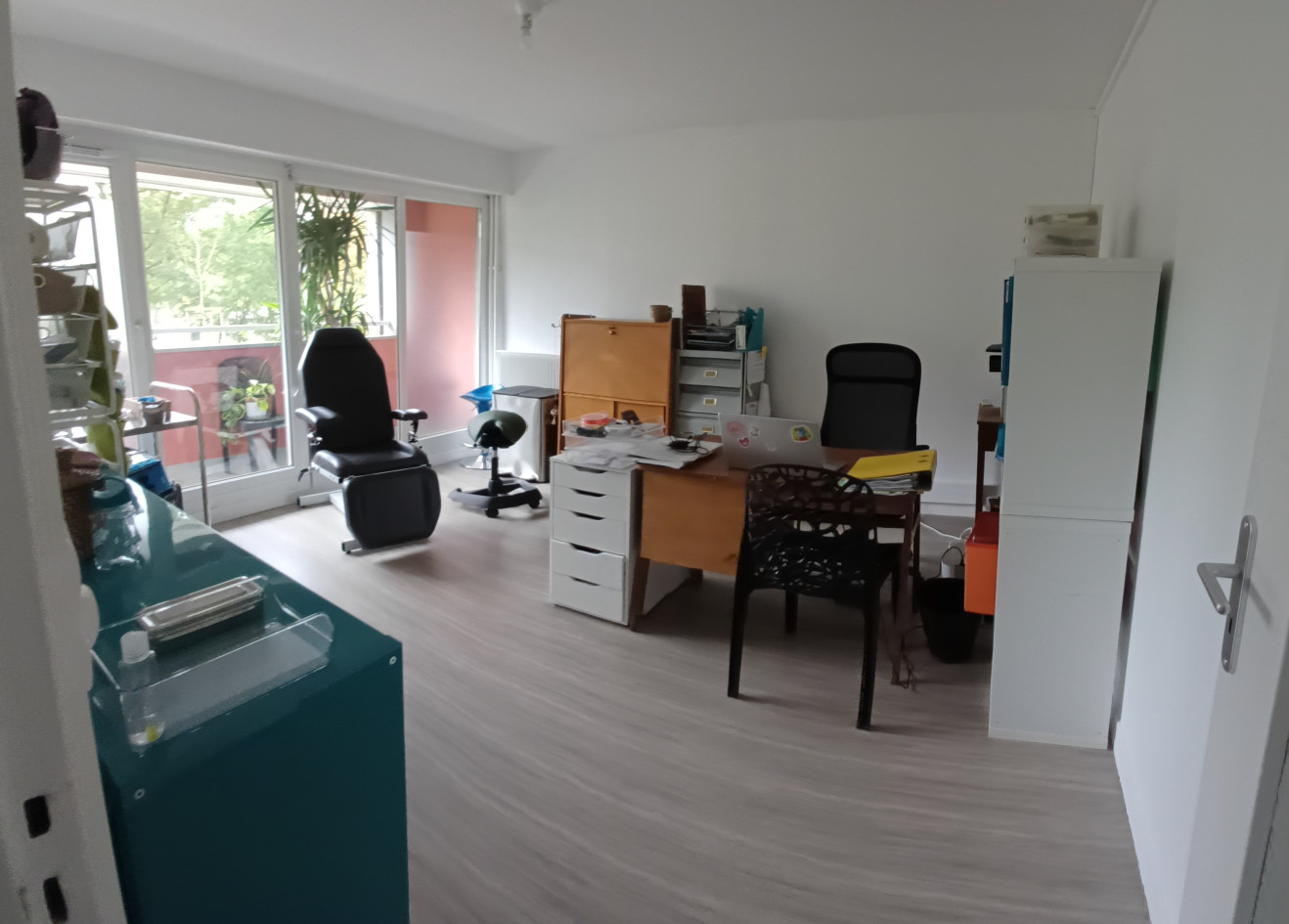 AMIENS NORD (ex-ZFU) – Bureau vide de 19 m² dans Cabinet Médical / Paramédical (AMSOM) – Normes PMR