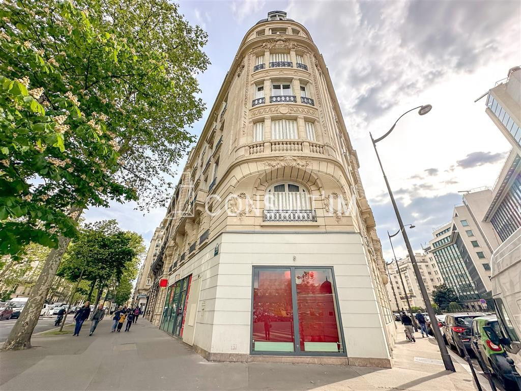 Boulevard Malesherbes, boutique à louer