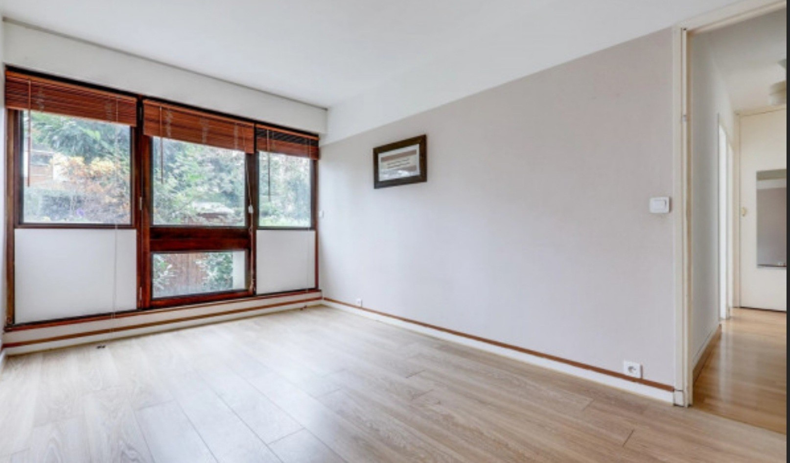 Locaux 5 pièces 91m2