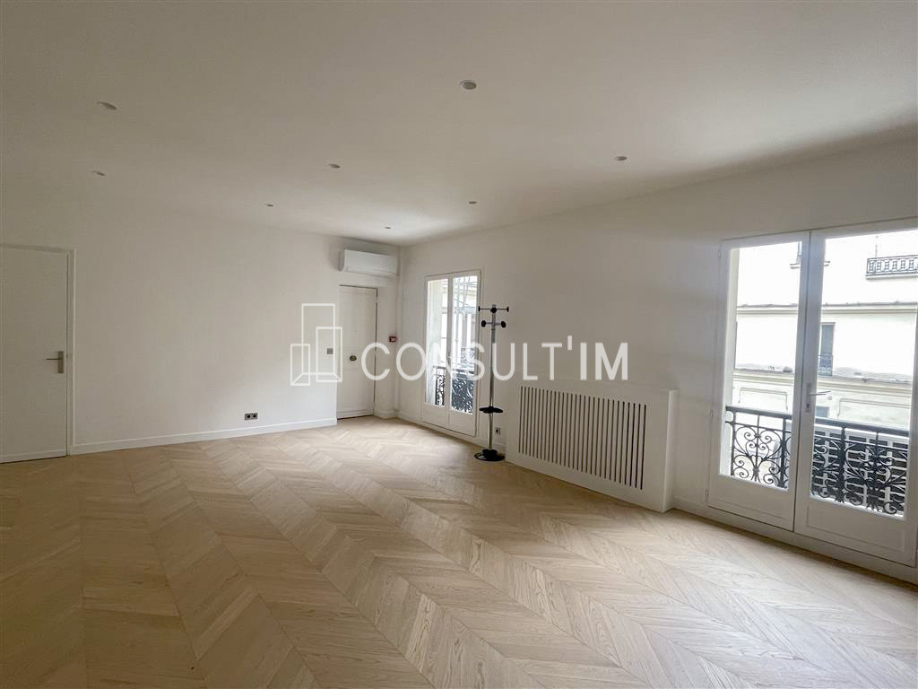 A louer bureau - 60m² - Avenue des Champs-Elysées