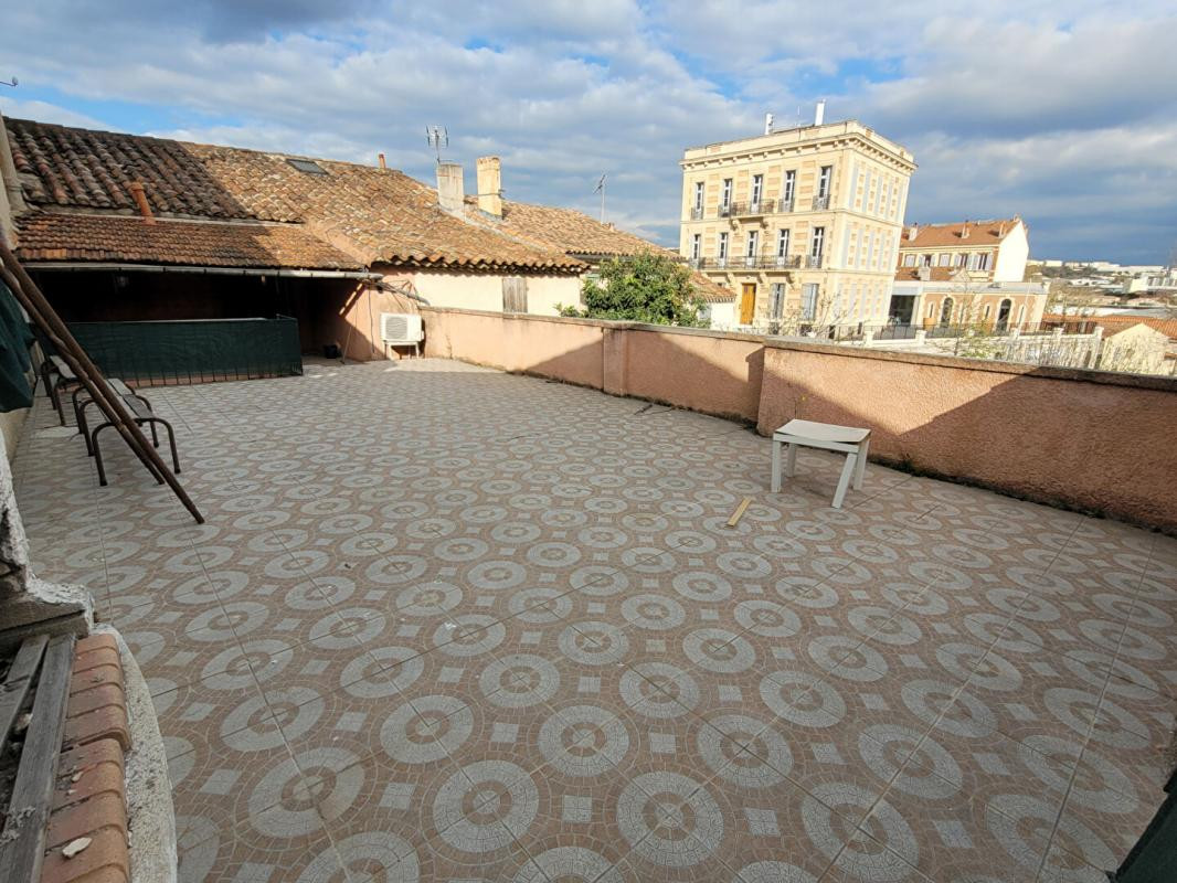 Immeuble Marseille 4 pièce(s) 174 m2