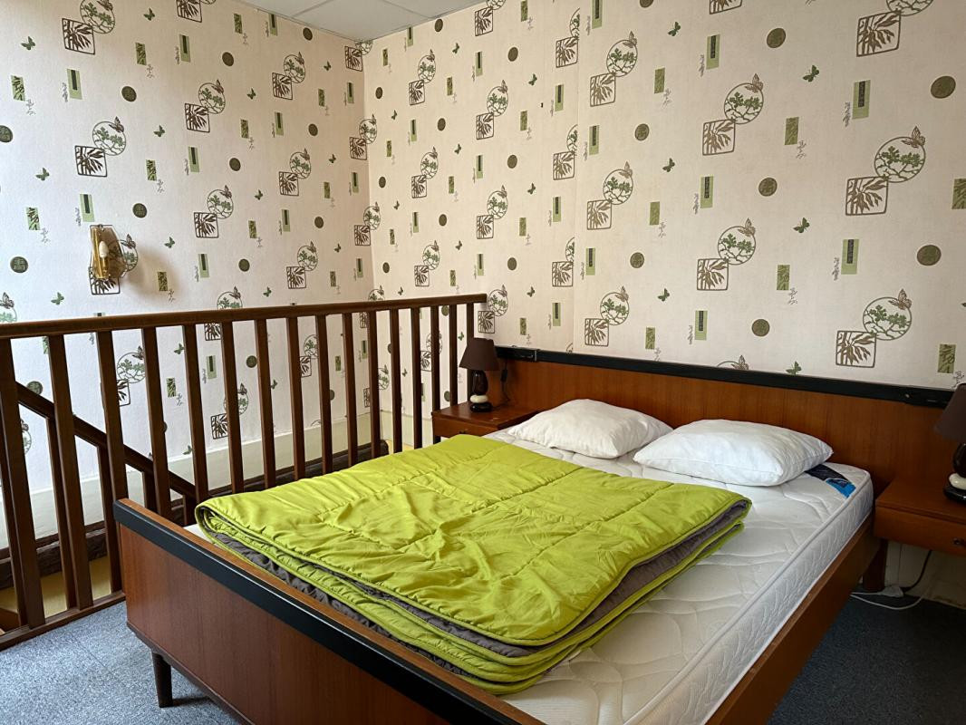 Immeuble Bourbon L Archambault 4 pièce(s) 50 m2, 2 apparts loués en cure 91300 FAI