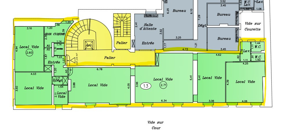 Plateau de 146 m² en étage élevé à louer