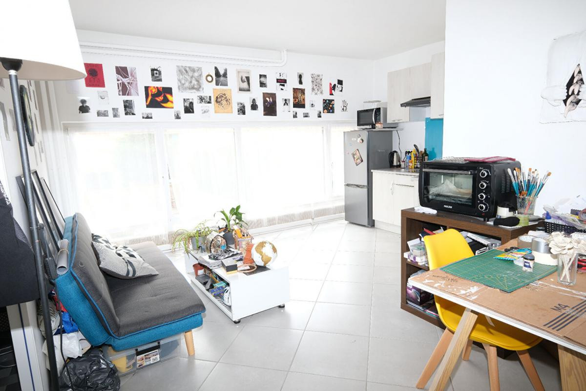 2 lots composés de 2 T1 et 2 studios + 2 places stationnement