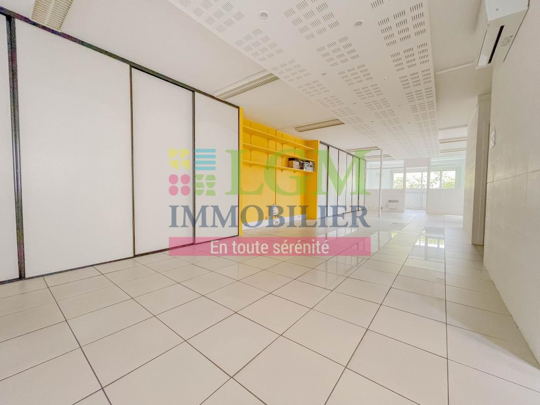 MONTPELLIER - PRES D'ARENES, bureaux de 100m2 + cellier