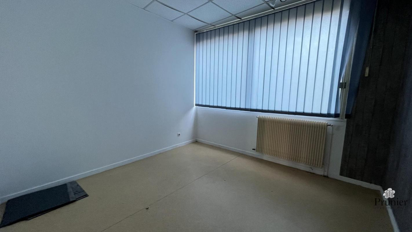 Immeuble commercial et d'habitation à vendre en centre ville
